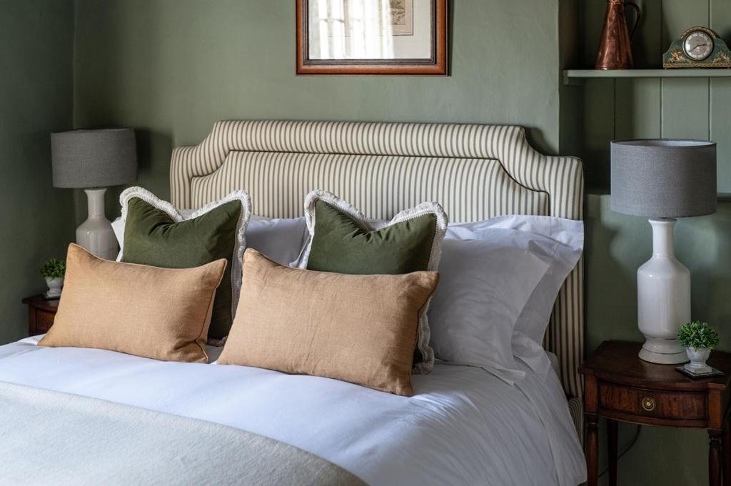 Bed and Breakfast Martin Arms Colston Bassett Екстер'єр фото