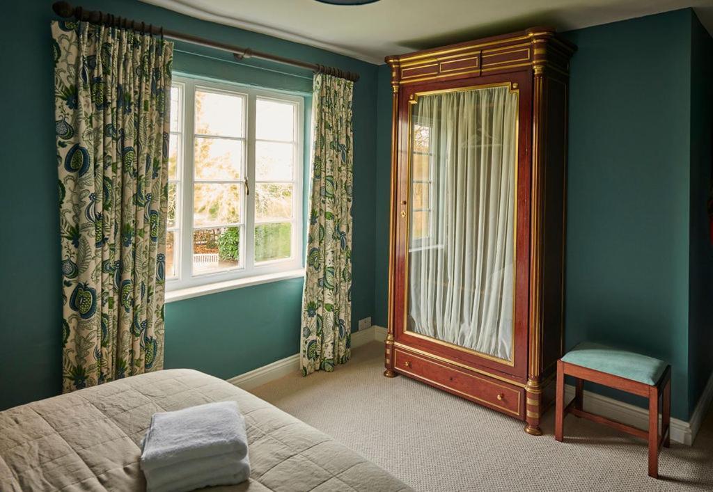 Bed and Breakfast Martin Arms Colston Bassett Екстер'єр фото